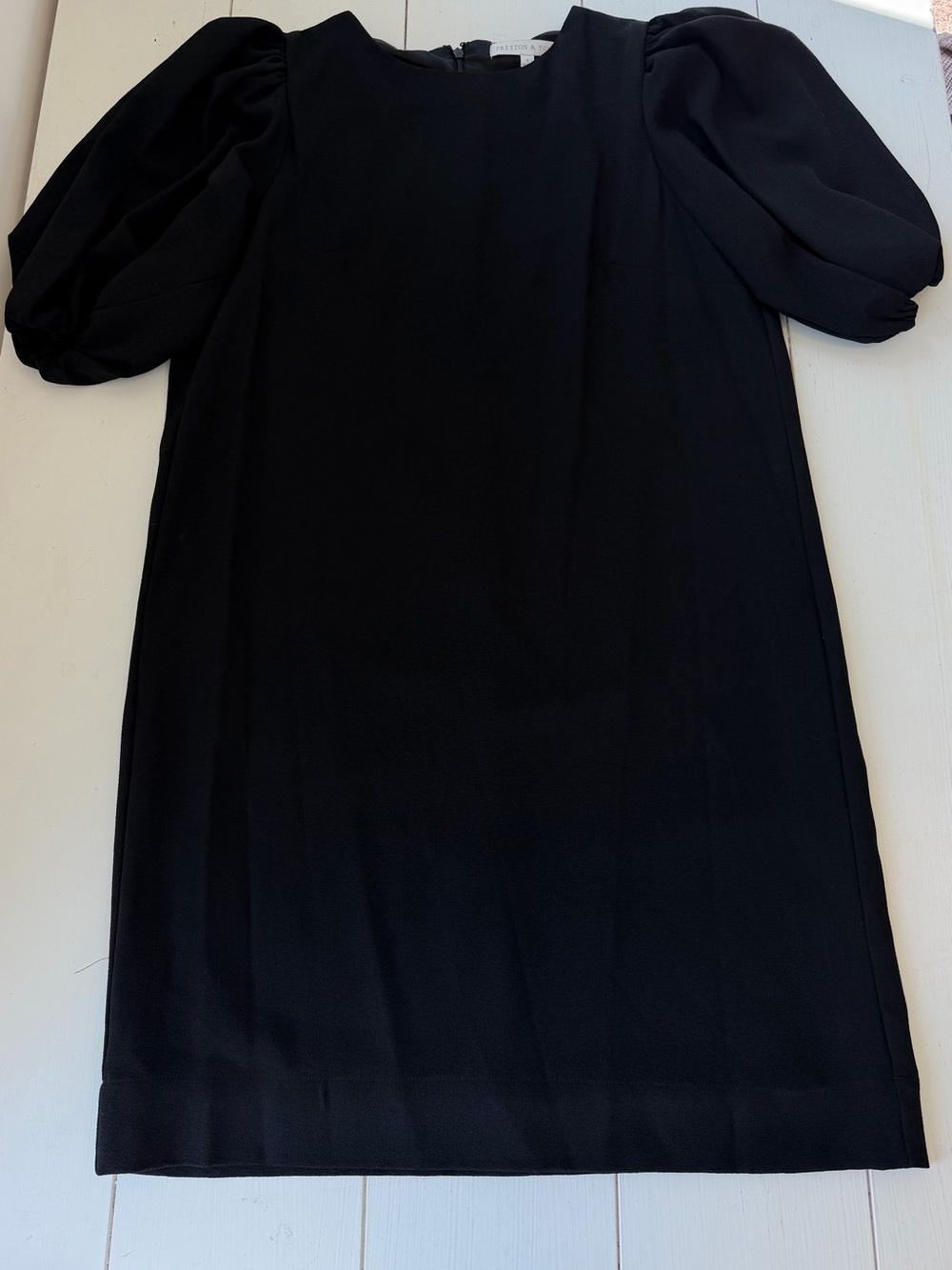 Preston & York Puff Sleeve Shift Dress